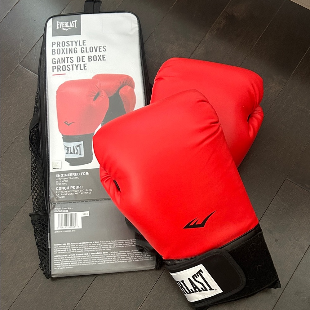 Everlast Prostyle Red Boxing Gloves